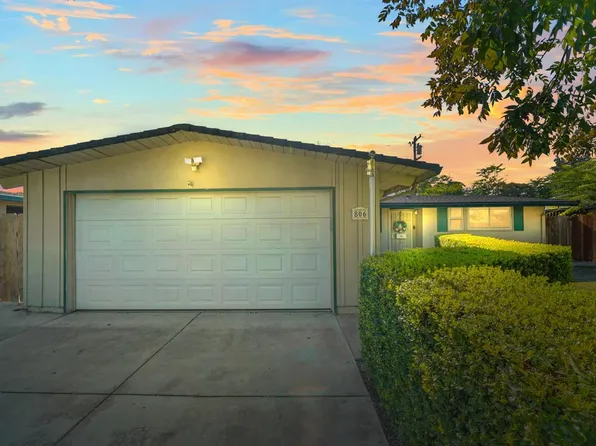 806 E Barrymore St, Stockton, CA 95204
