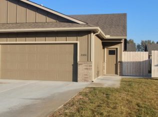 1408 E Dirck St #1412, Haysville, KS 67060
