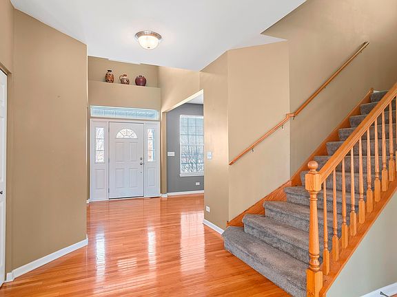 5th image of 2544 Moutray Ln