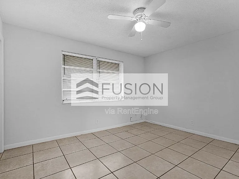 700 Atlantic Shores Blvd #8 — Photo 13