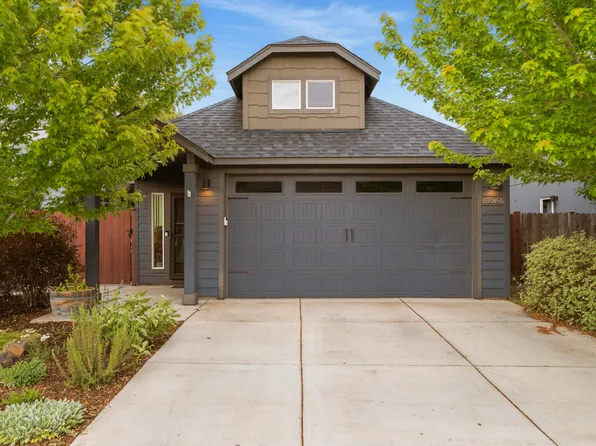 62856 NE Nolan St, Bend, OR 97701