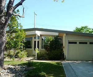 3rd image of 3542 Gibson Ave