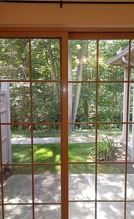 4th image of 4074 Stonebridge Dr #1