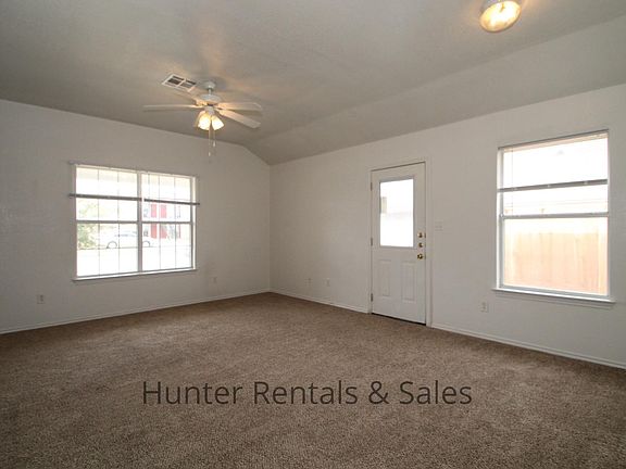 4th image of 3208 Toledo Dr #A