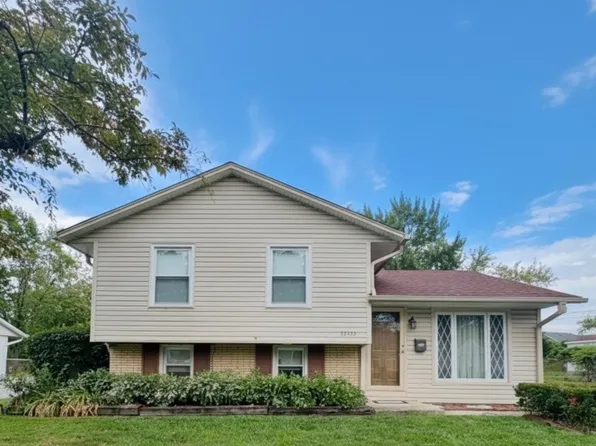 22153 Rockingham Rd, Richton Park, IL 60471