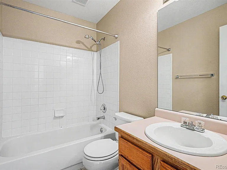 10411 Hyacinth St — Photo 12