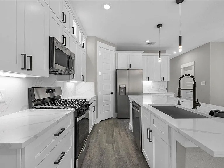 1084 Junell St #A — Photo 5