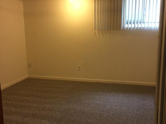 2nd image of 1435 N Pearl St APT B2