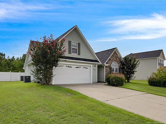 3rd image of 366 Collinwood Dr