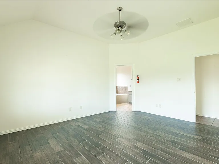 23611 Starbridge Lake Ln — Photo 20
