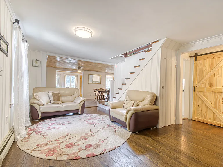 149 Lakeview Dr — Photo 18