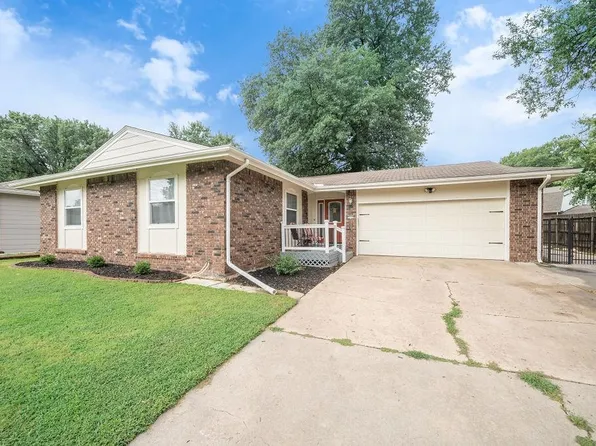 1117 N Westlink Ave, Wichita, KS 67212