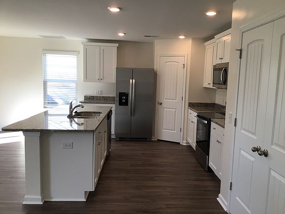 4th image of 1336 John Swann St