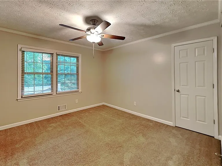 1625 Sonya Dr — Photo 11