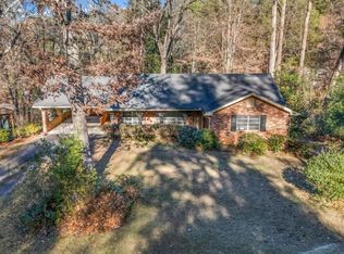2425 Melinda Ct, Atlanta, GA