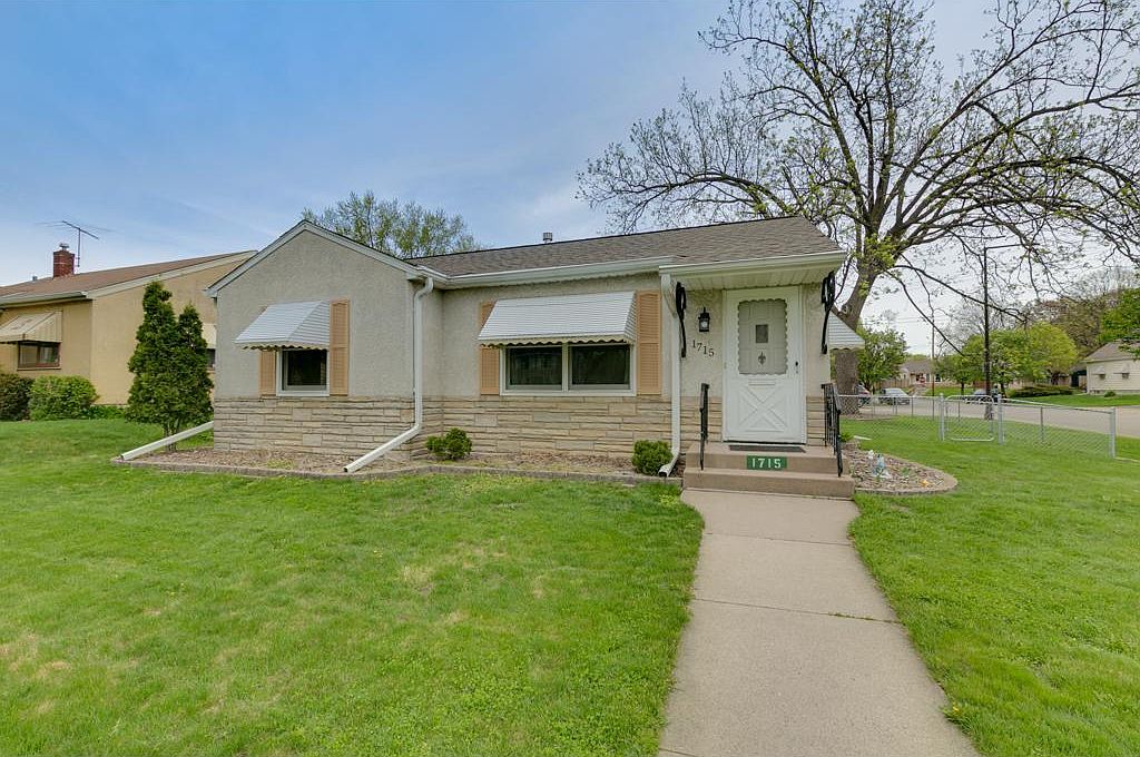 1715 Hyacinth Ave E, Saint Paul, MN 55106 | Zillow