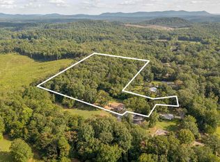 85 Jasmin Ln, Talladega, AL 35160