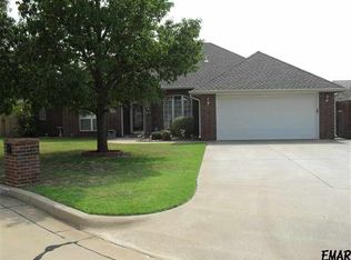 4209 Stonewall Ct, Enid, OK 73703