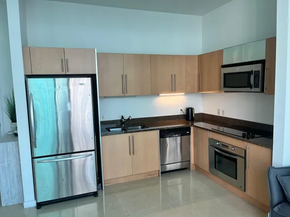 300 S Biscayne Blvd, Miami, FL
