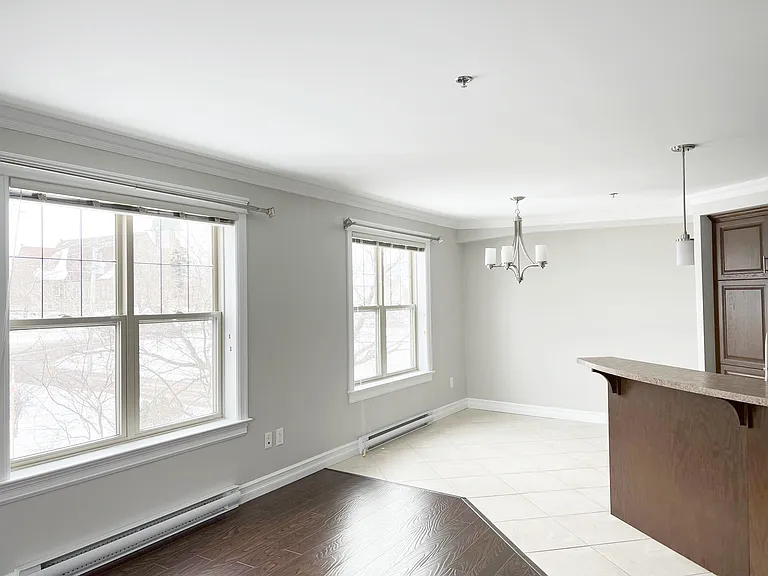 101 Sunset St — Photo 9