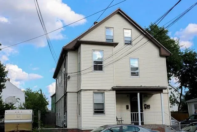 Building Photo - 49 Ivy St #2