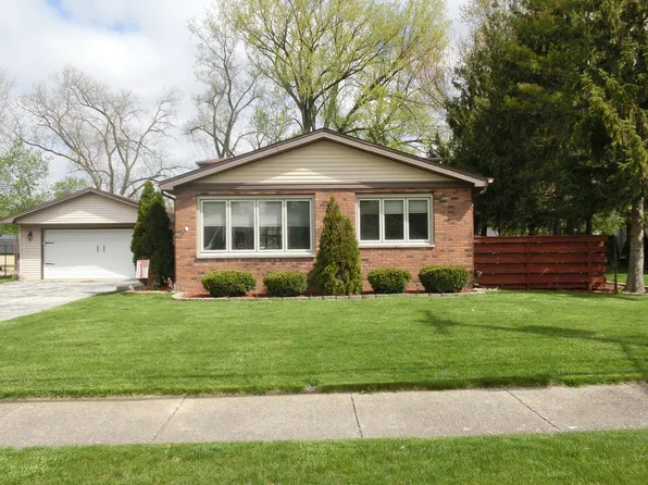 4142 143rd St, Crestwood, IL 60418