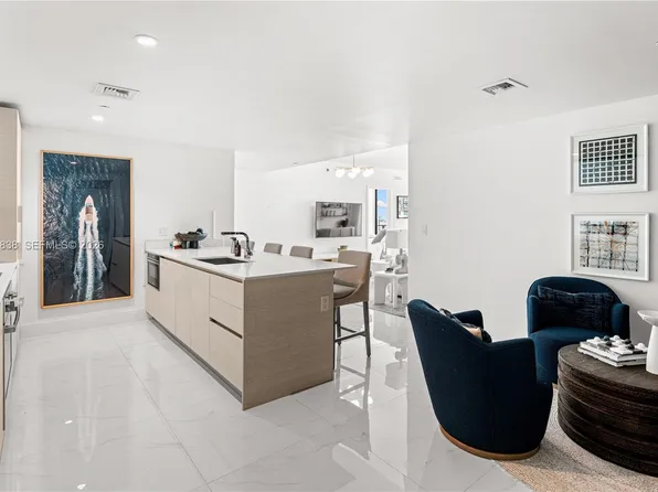 1300 S Miami Ave #2810, Miami, FL 33128