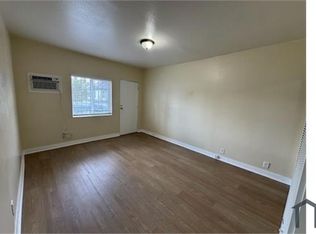 2112 E 119th St, Los Angeles, CA 90059