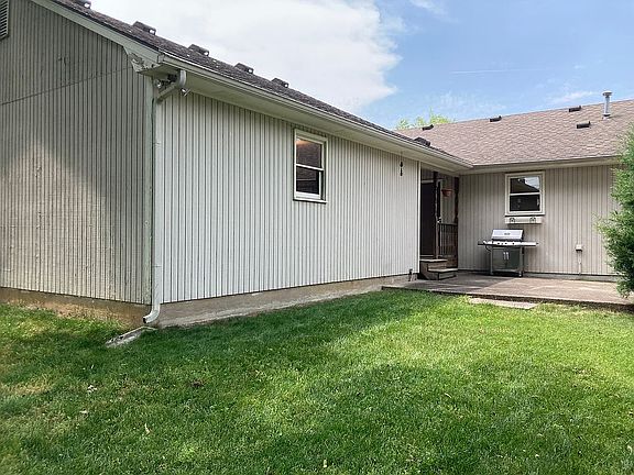 3rd image of 847 Jairus Dr