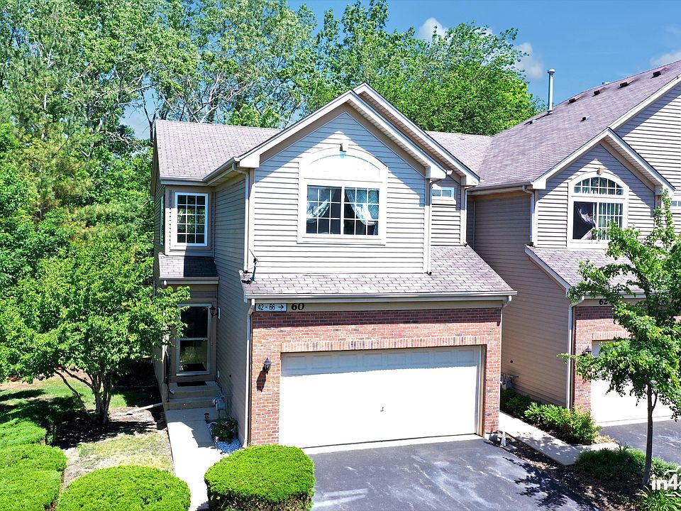 1st image of 60 Southwicke Dr