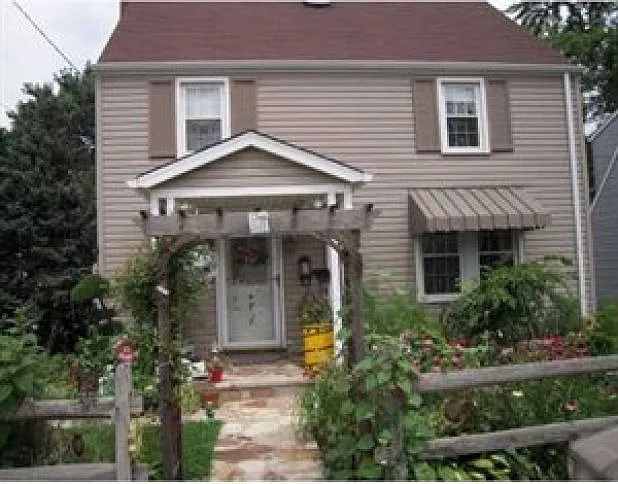 2117 Allison St photo 1