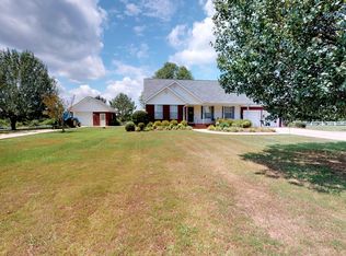 167 E 10th St, Pontotoc, MS 38863
