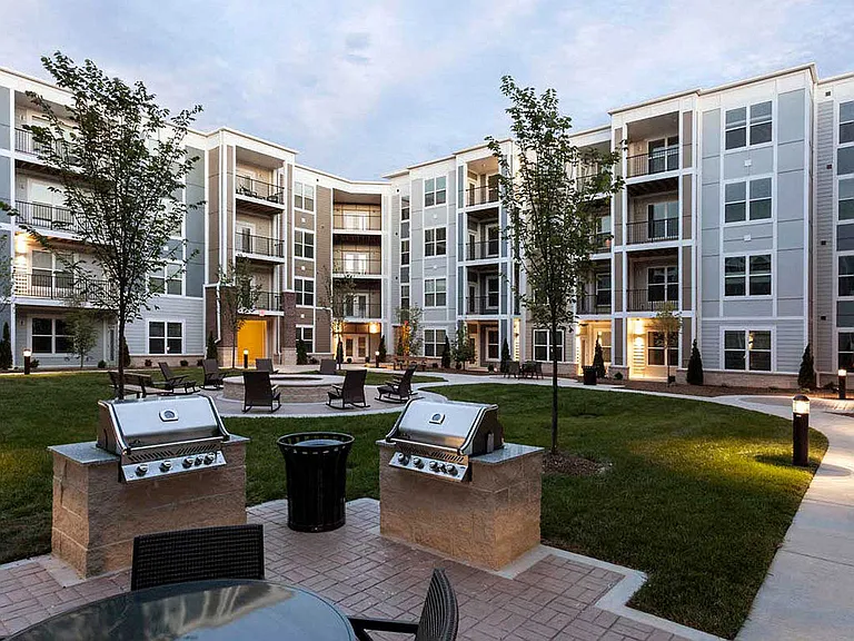The Flats — Photo 9