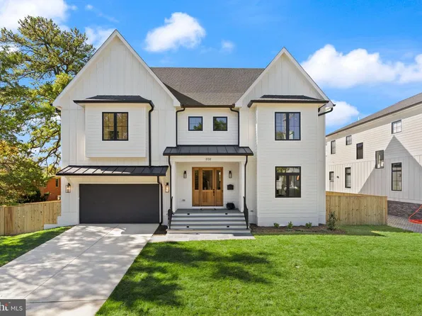 858 N Frederick St, Arlington, VA 22205