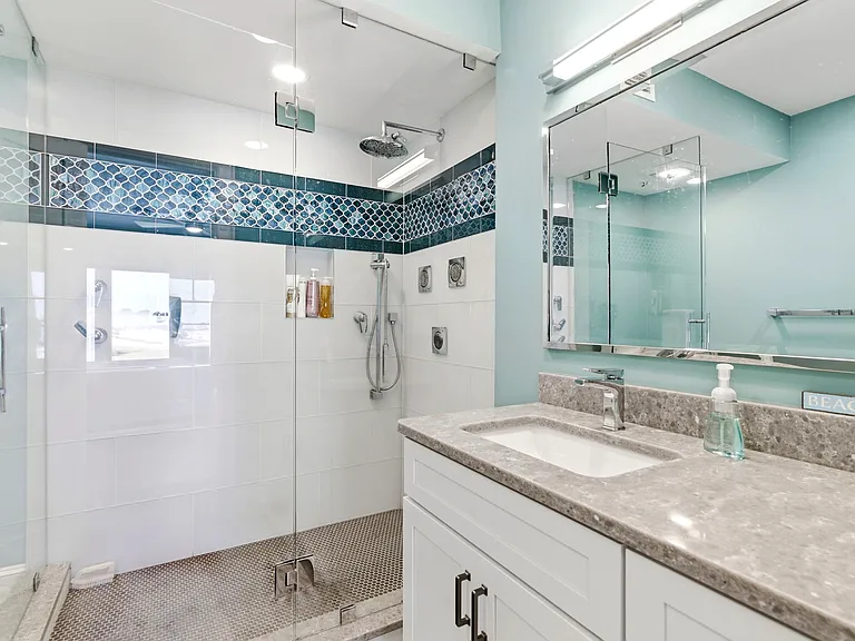 4950 Gulf Blvd #608 — Photo 27