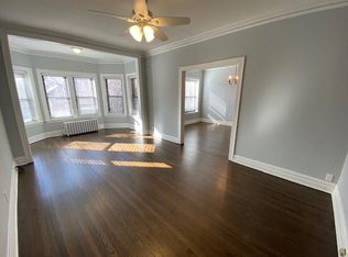 6523 N Newgard Ave #2H, Chicago, IL 60626