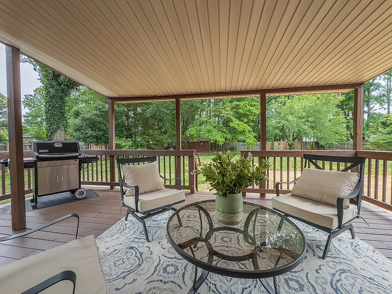 7205 John Elizabeth Pl — Photo 3