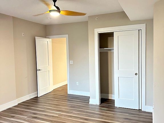4th image of 2651 Buckius St #6