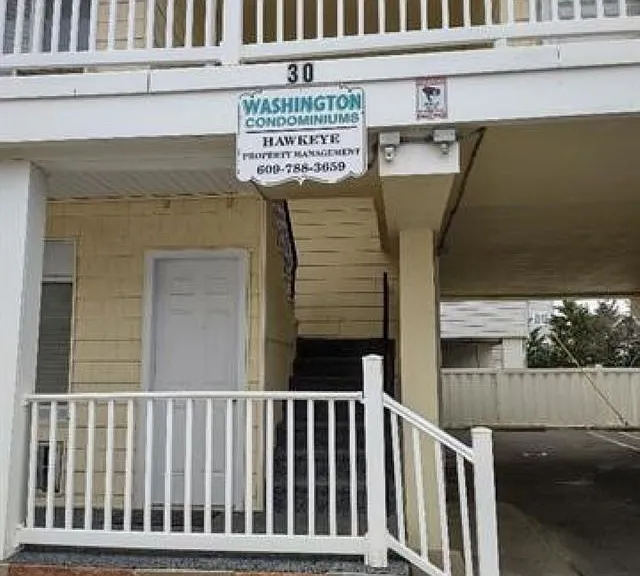 30 S Washington Ave #12 — Photo 1