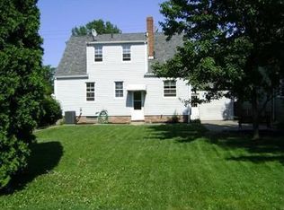 7018 Brecksville Rd, Independence, OH 44131