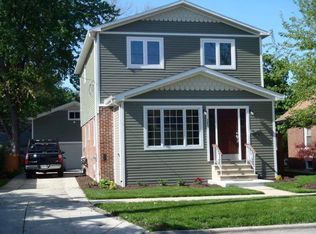 249 W Illinois Ave, Aurora, IL 60506