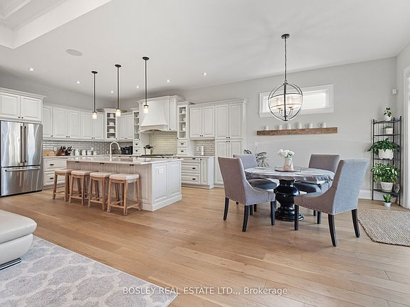 3rd image of 2299 Portage Rd