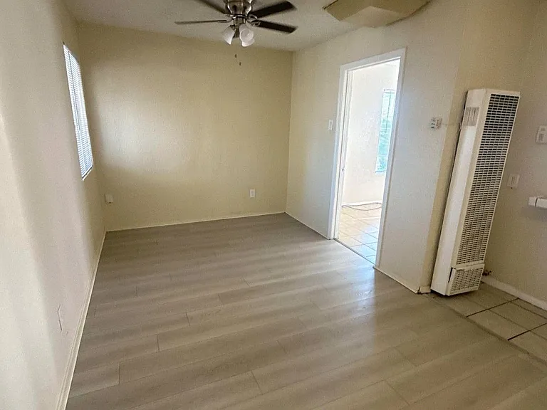 719 Eye St — Photo 3