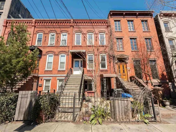 327 Pacific Ave Floor 3, Jersey City, NJ 07304