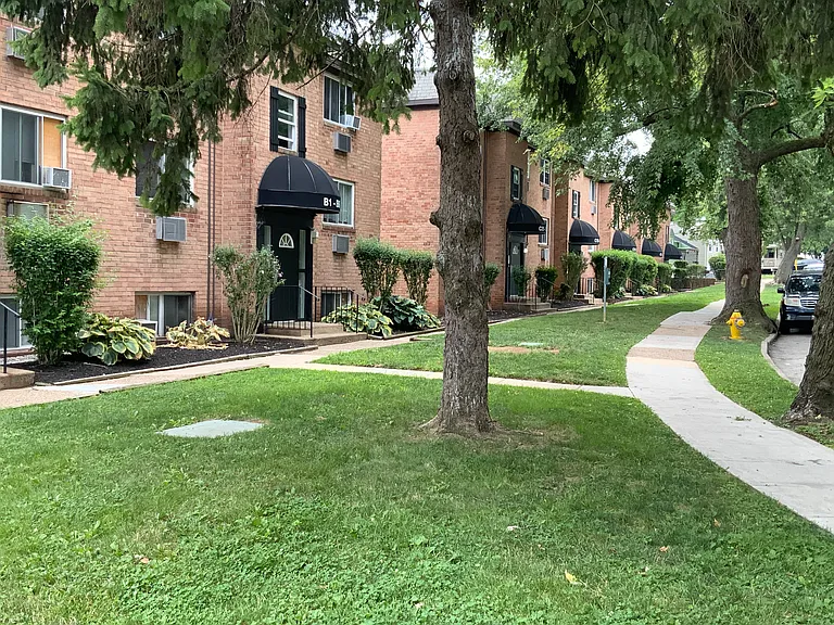Step into tranquility at Renshaw Apartments, where manicured lawns and charming brick architecture create a serene retreat. Perfectly situated for comfortable living, this is the ideal place to call home. Schedule your tour today!