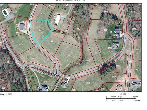 2nd image of 21 Tamerlane Way #31