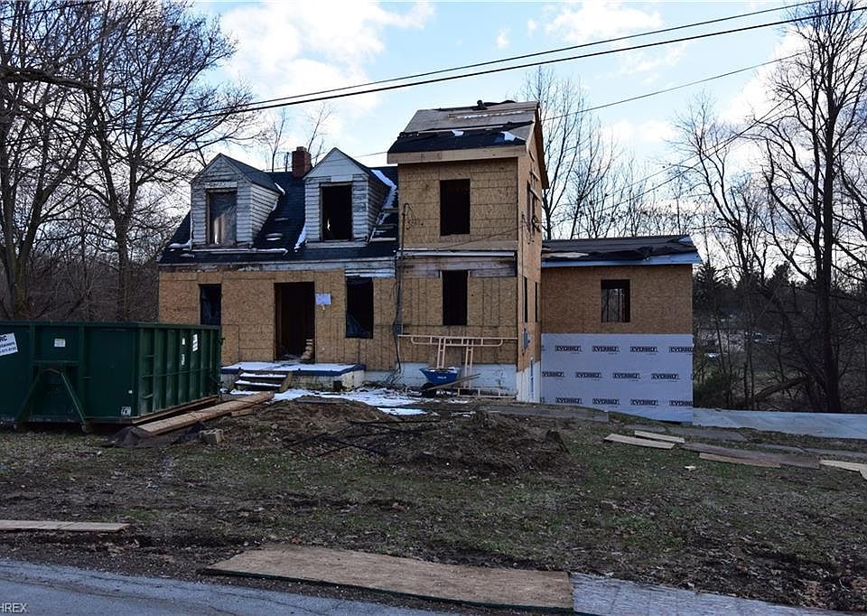 1st image of 340 Wonder Lake Dr