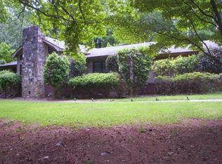 280 Derby Dr, Fayetteville, GA