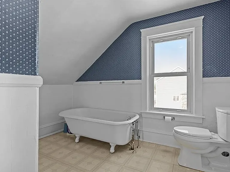61 Armington St — Photo 12