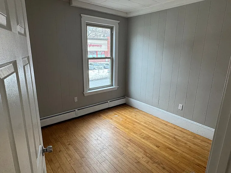 135 Lafayette Sq — Photo 25